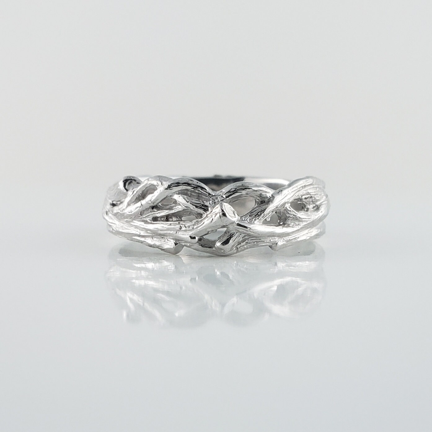 Unisex Crossover Twig Wedding Ring - 14k Gold Statement Ring - DV Jewelry Designs #