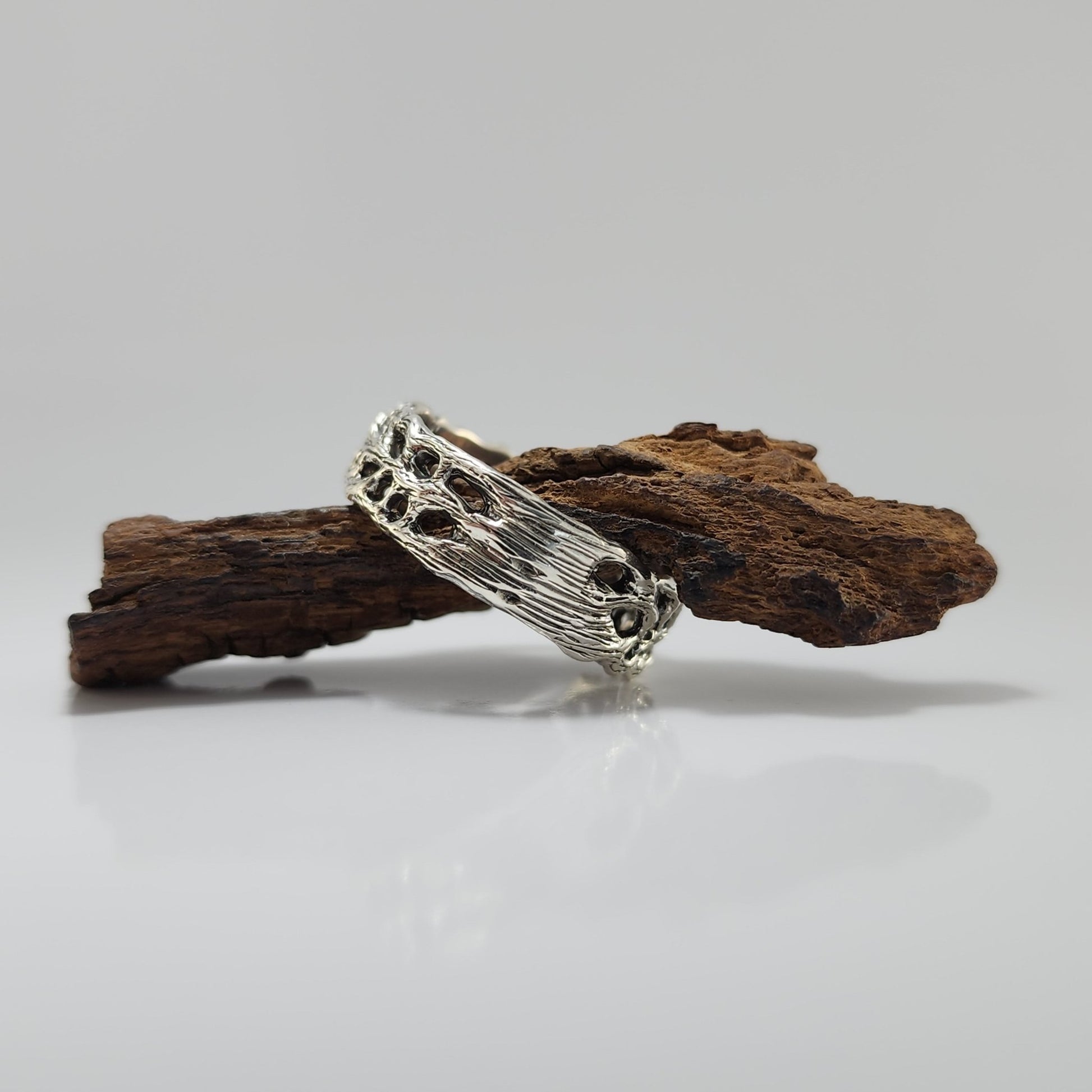 Unisex Ocean and Beach Style Wedding Band - Sea Fan Coral Ring Hand - sculpted by DV Jewelry Designs - DV Jewelry Designs