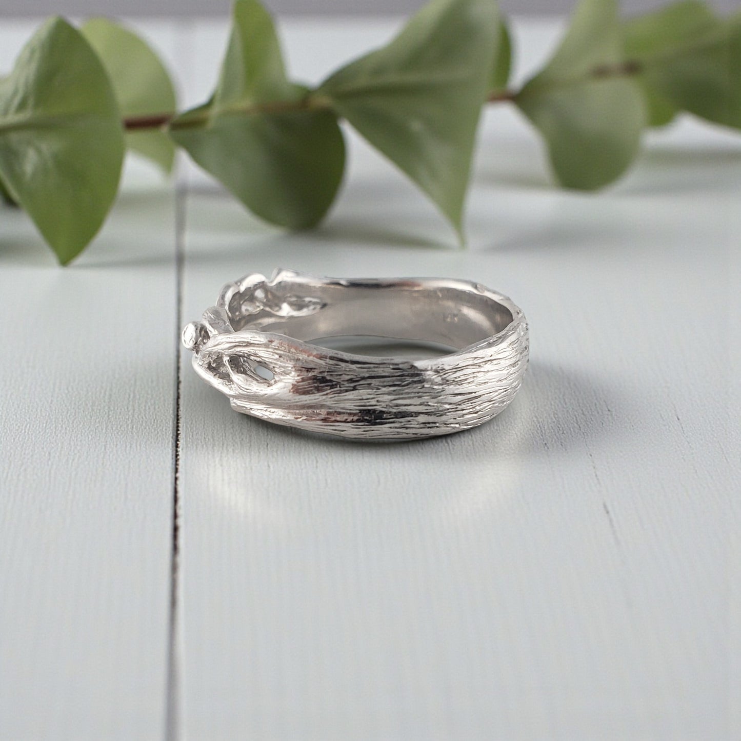 Unisex Crossover Twig Wedding Ring - 14k Gold Statement Ring - DV Jewelry Designs #